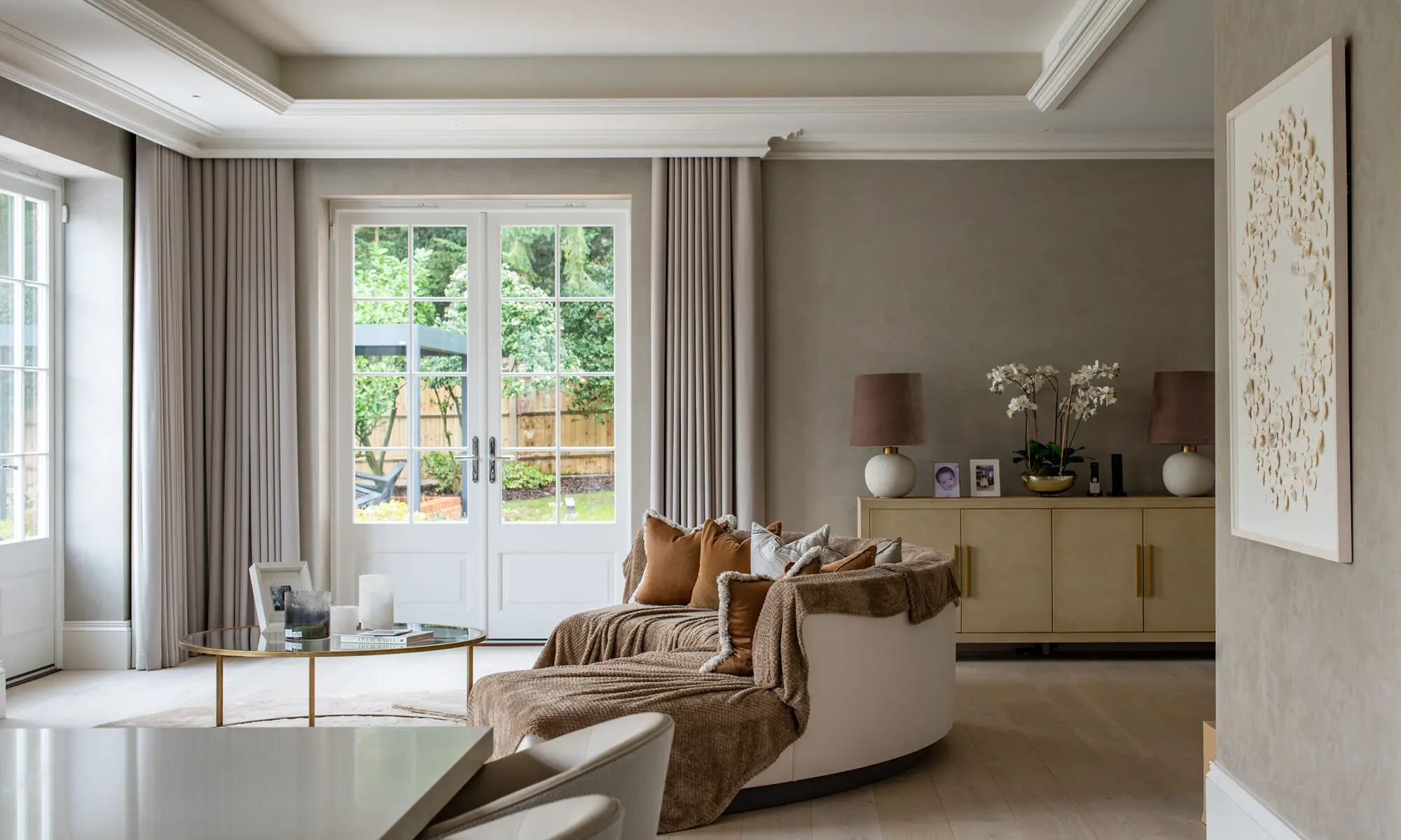 SGS Interiors Georgian style home with Samuel Heath kitchen living area