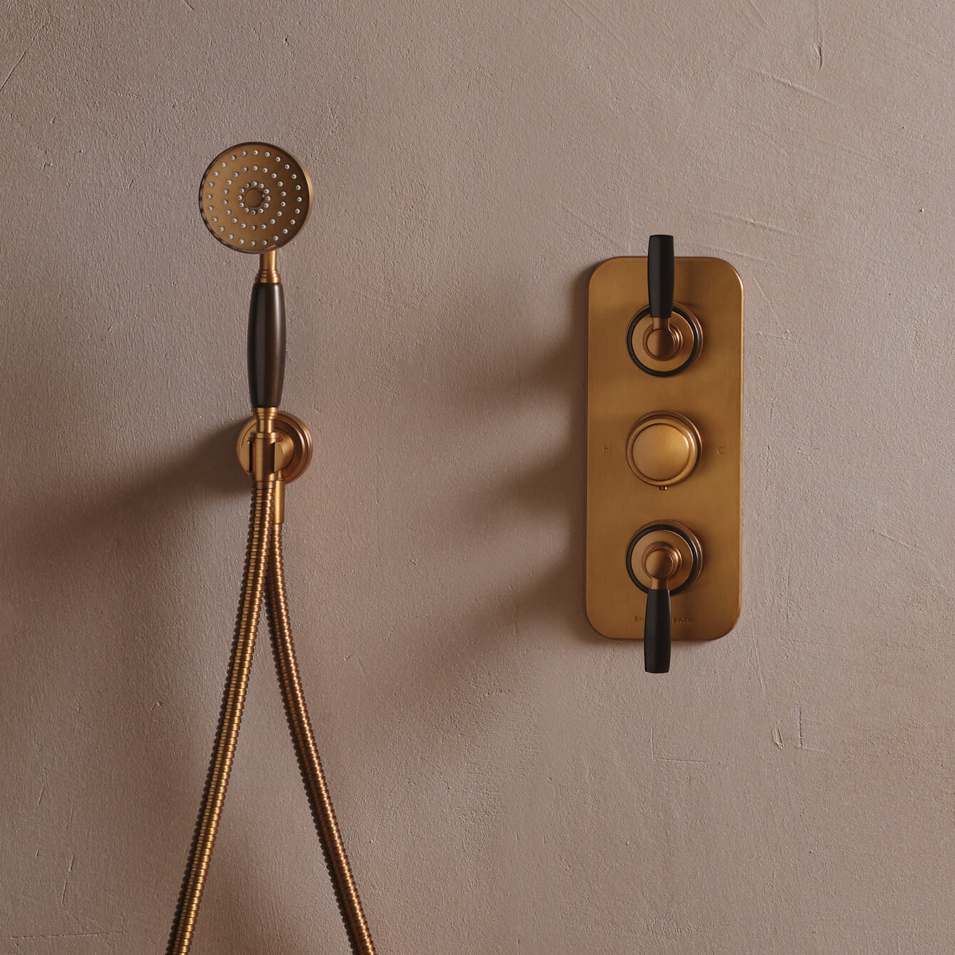 One hundred collection showers