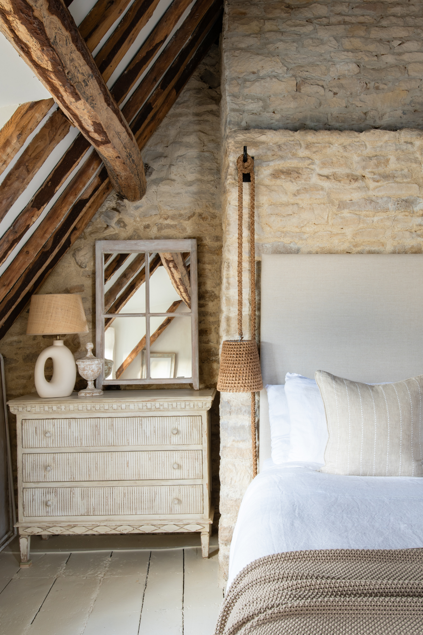 16th Century Cottage, Cotswolds image