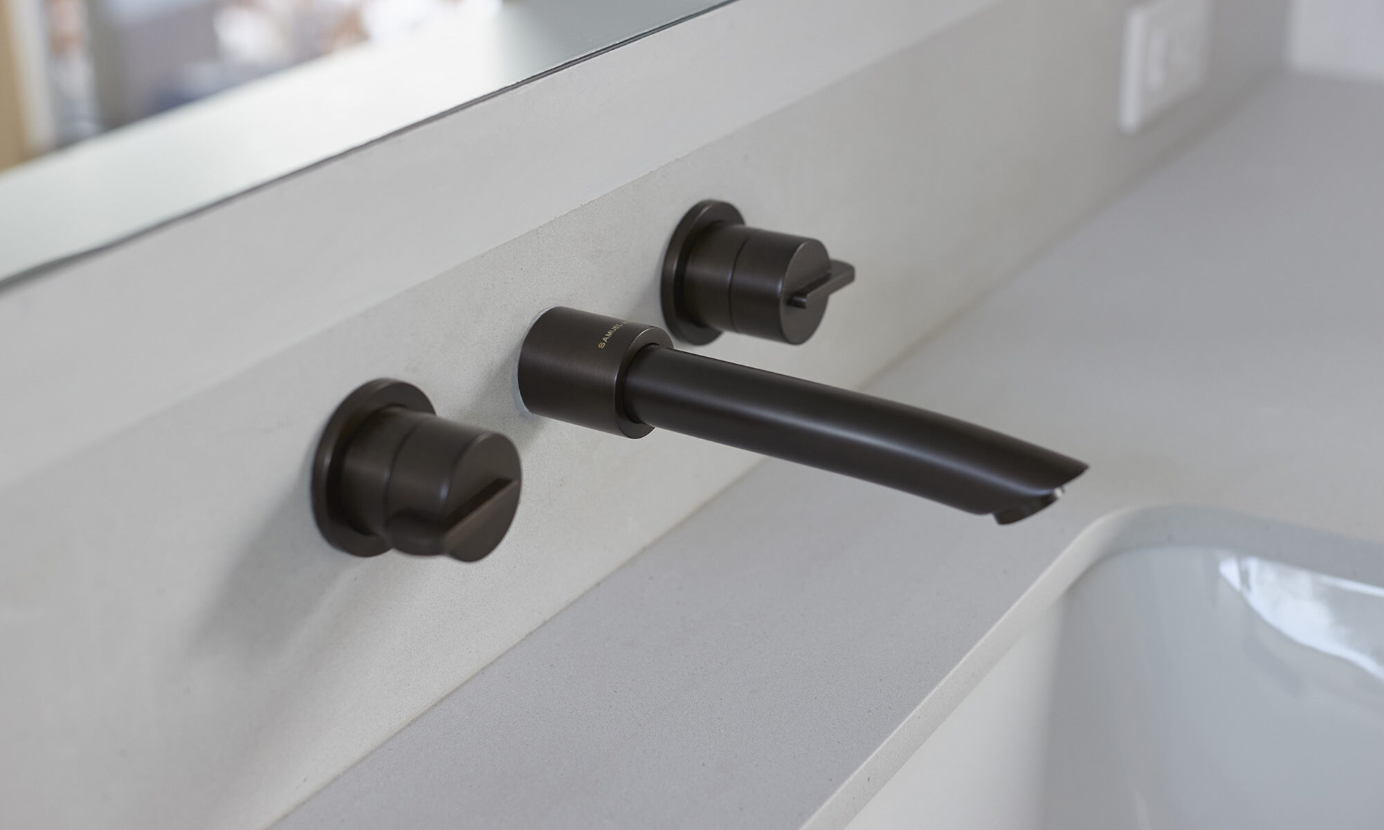 Xenon lavatory mixer by Samuel Heath