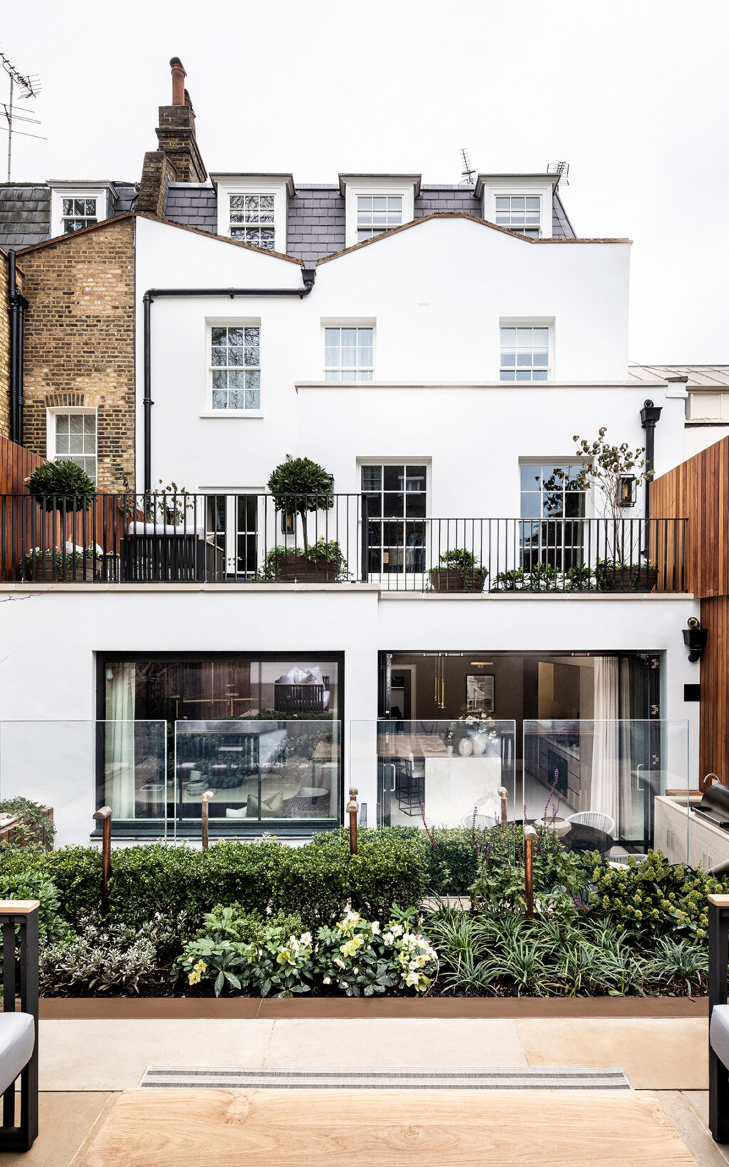 Accouter open living spaces