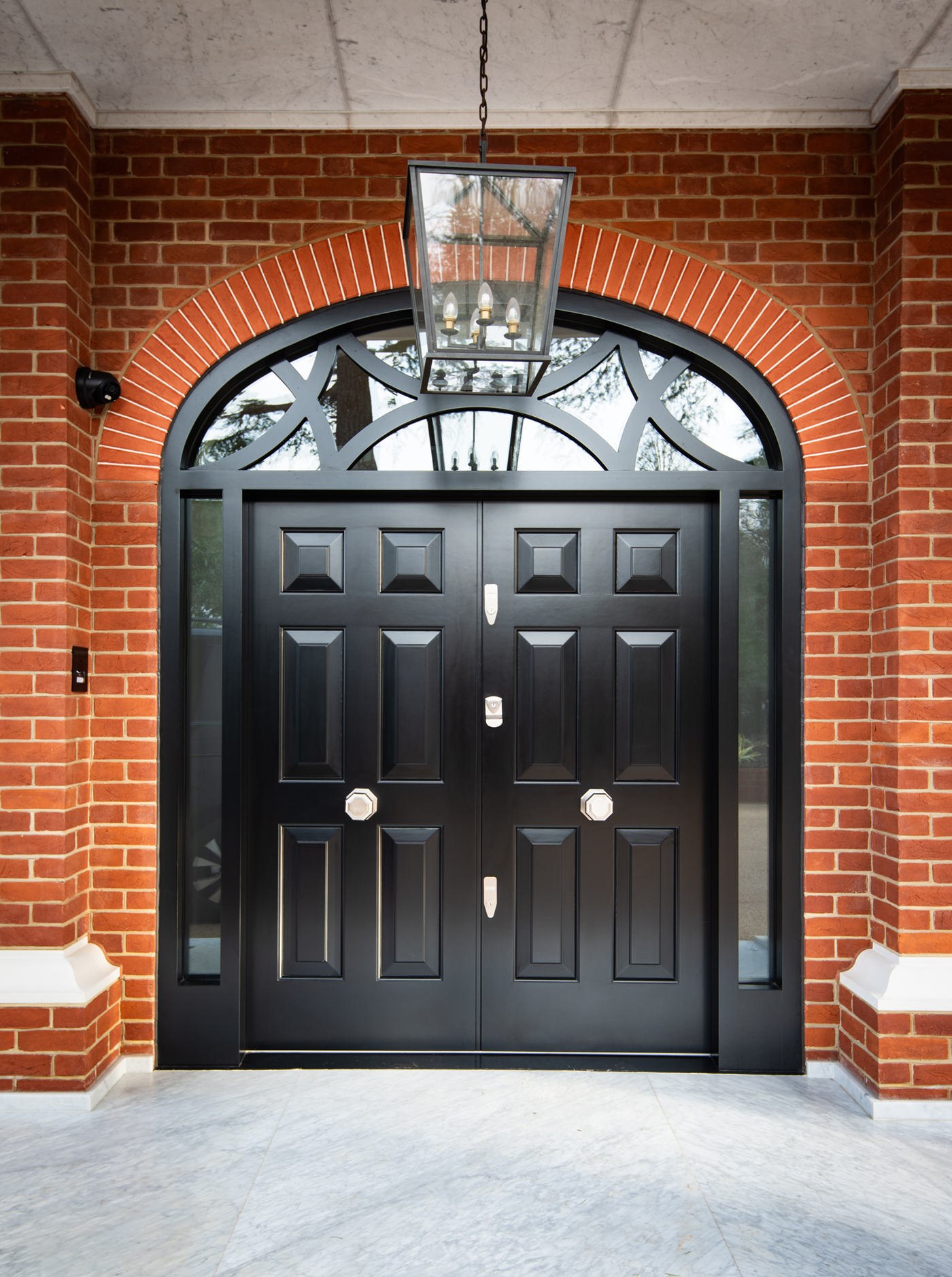 SGS Interiors Georgian style home with Samuel Heath door hardware